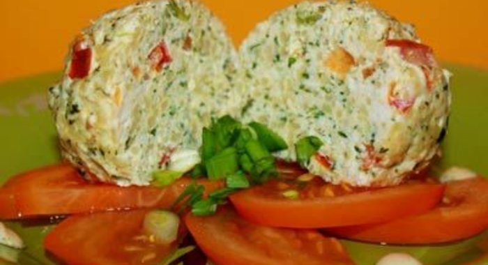 Тефтели паровые со шпинатом и томатом