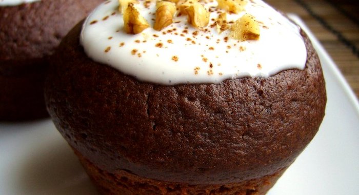 Сметанный шоколадный кекс в микроволновке