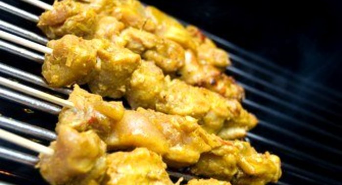 Свиные шашлыки в йогуртовом маринаде со специями