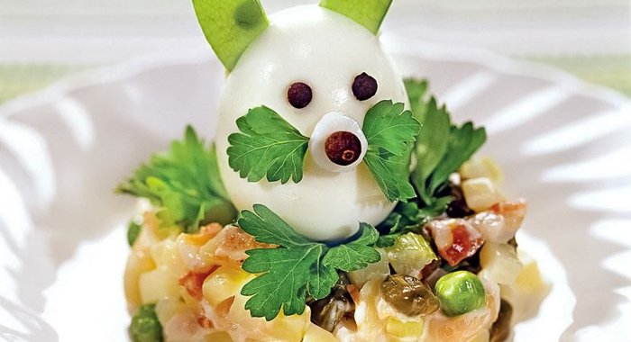 Картофельный салат зайчик
