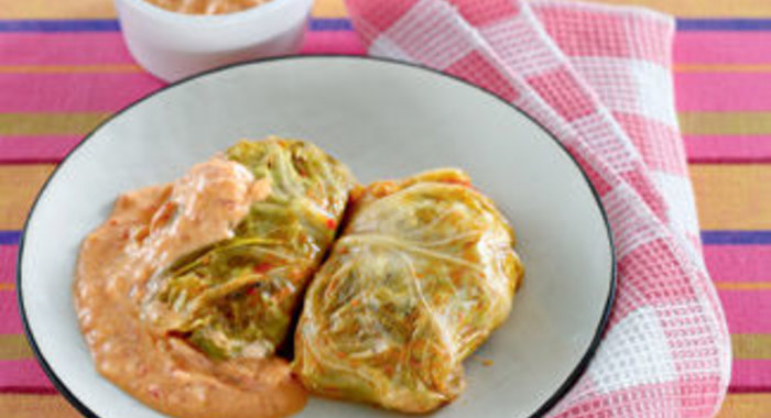 Голубцы со сметанно-томатным соусом