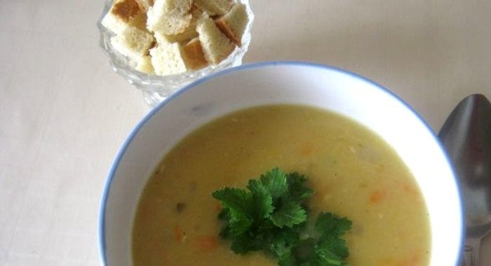 Гороховый суп с ребрами