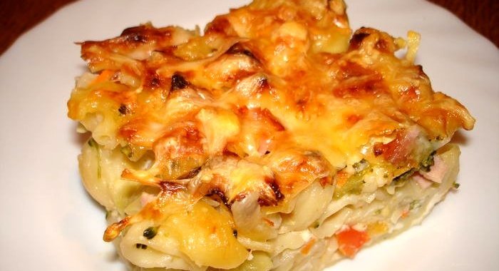 Запеканка из макарон с курицей