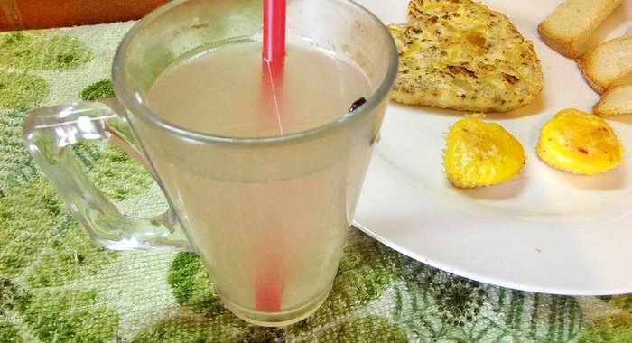 Пряный имбирный компот