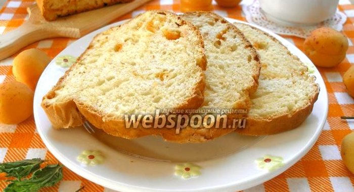 Кекс с абрикосами и имбирем