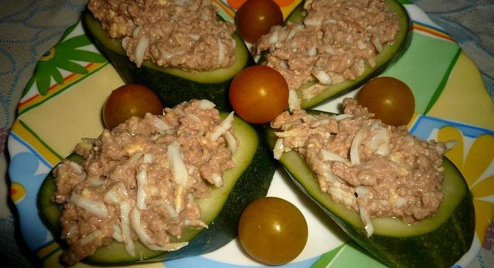 Канапе с печенью трески