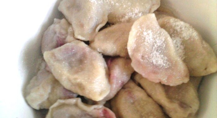 Вареники с черешней