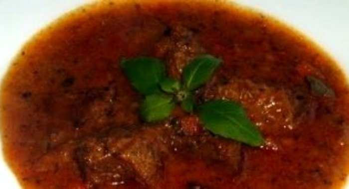 Гуляш с кнедликами