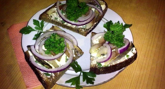 Бутерброд с сельдью