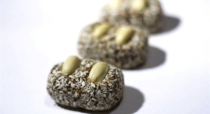 Конфеты из арахиса и инжира