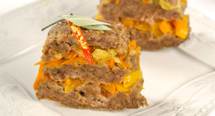 Слоеный мясной хлеб