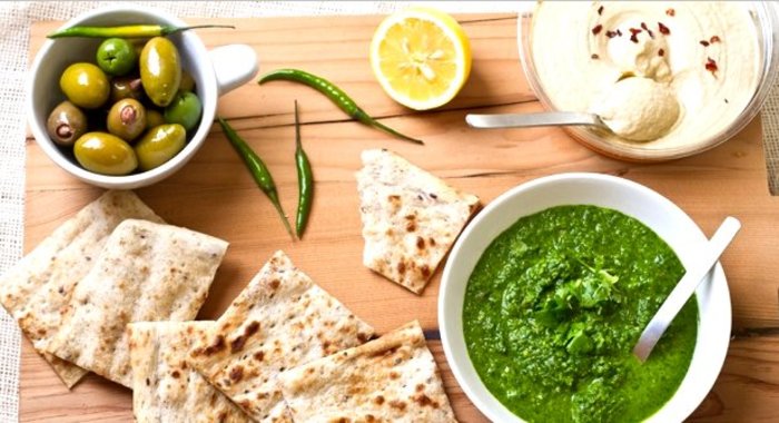 Армянский лаваш с зеленью