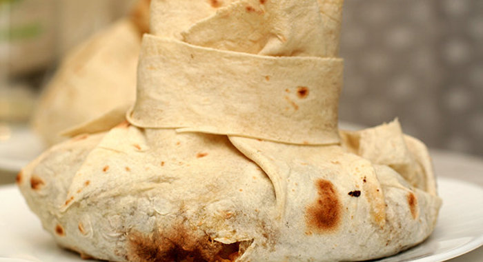 Мясо в армянском лаваше