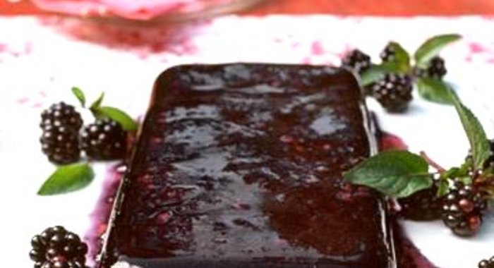 Ежевичное желе с красным вином