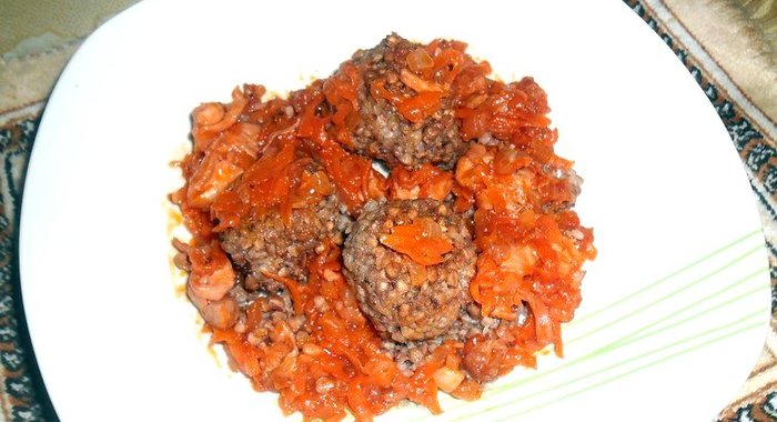 Обжаренная гречка с мясом