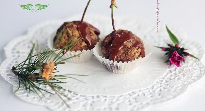 Вишневые орешки или как приготовить быстро и просто полезные конфетки по - домашнему