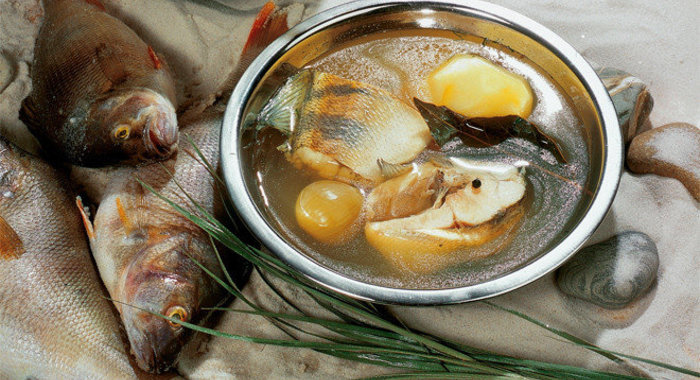 Рыбацкая уха из судачков