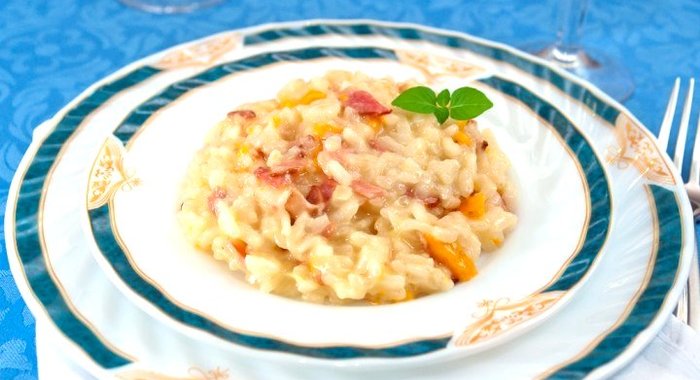 Ризотто с беконом и болгарским перцем