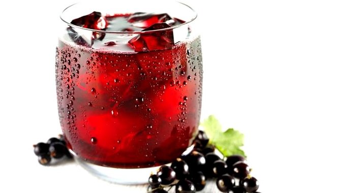 Вино из смородинового варенья