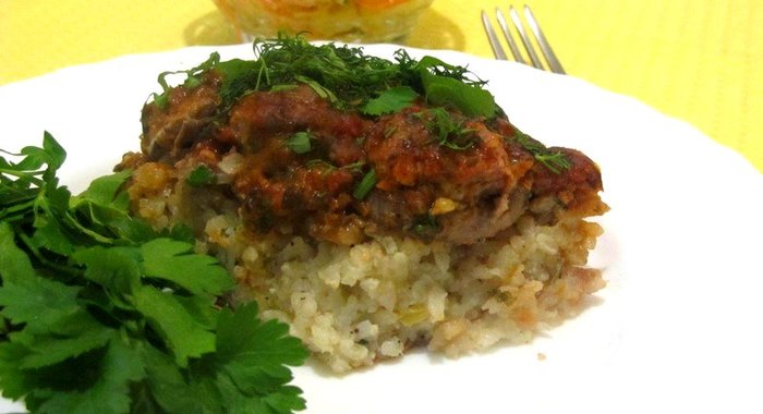 Запеканка из риса с мясными шариками