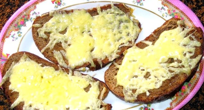 Бутерброды с сыром в духовке