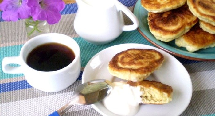 Оладьи на кефире пышные