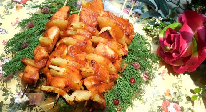 Куриные шашлыки с ананасом
