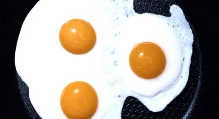 Яичница глазунья