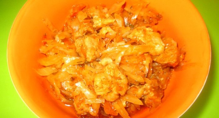 Капустная солянка со свининой