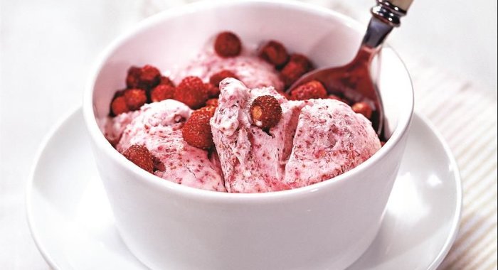Земляничное мороженое