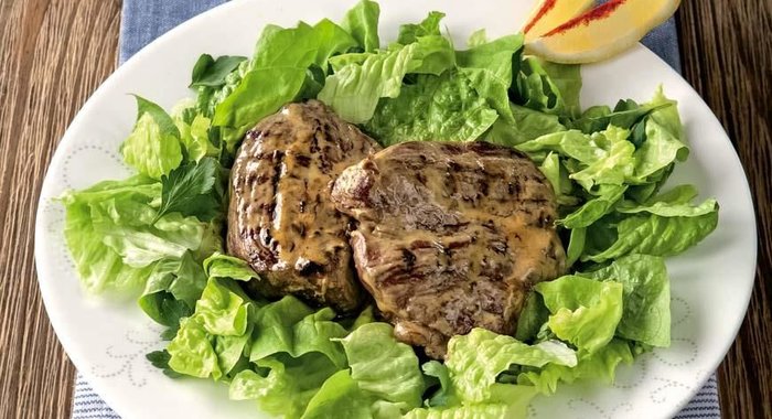 Стейки в медово-горчичном соусе