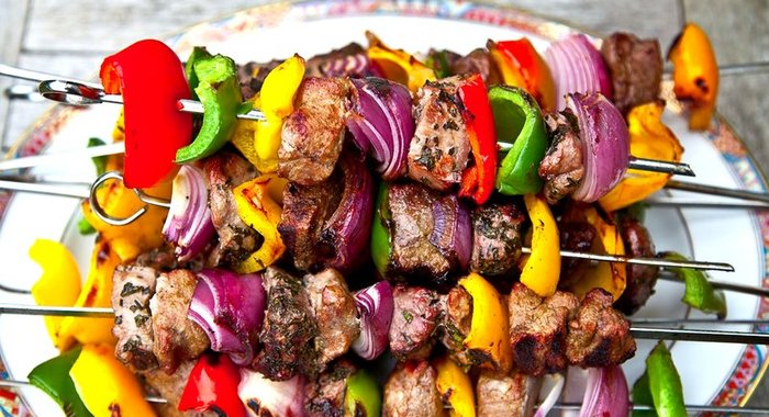 Шашлык из баранины с овощами