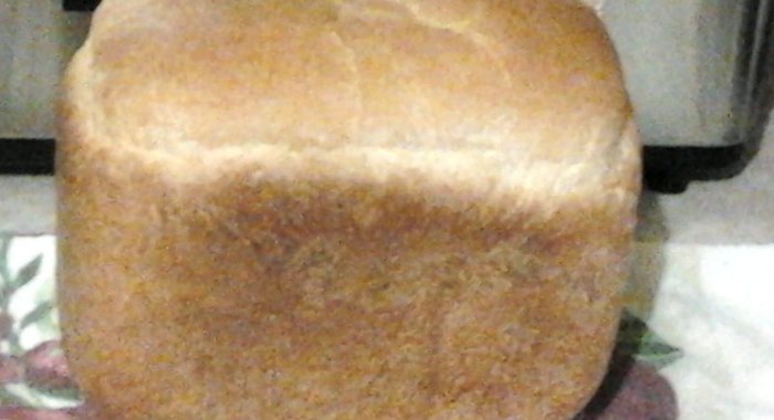 Хлеб из хлебопечки из муки четырех сортов