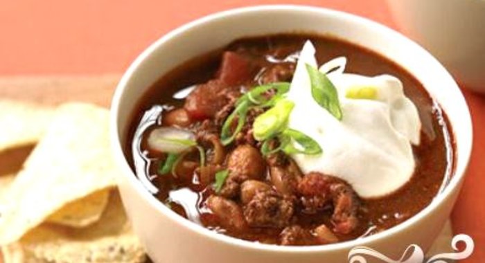 Жаркое из говяжьего фарша, помидоров и фасоли