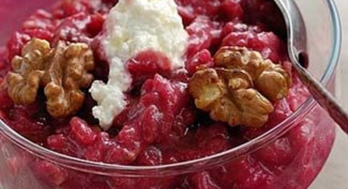 Свекольное ризотто с грецким орехом и маскарпоне