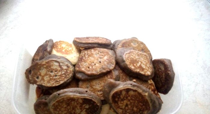 Вегетарианские оладьи на йогурте