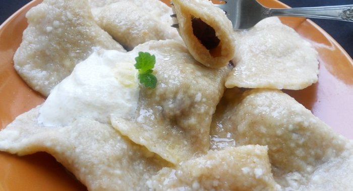 Вареники из творога с цельнозерновой мукой