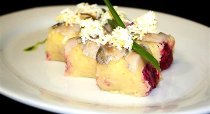 Роллы с сельдью под шубой