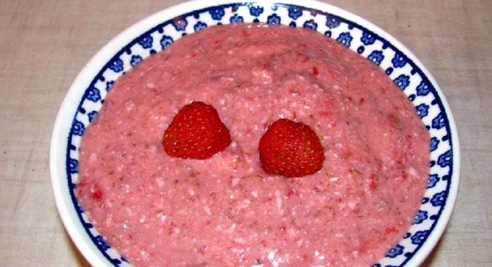 Клубнично-творожный мусс