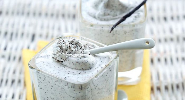 Маковый мусс с изюмом