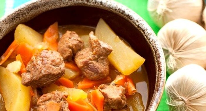 Рагу из свинины с картошкой