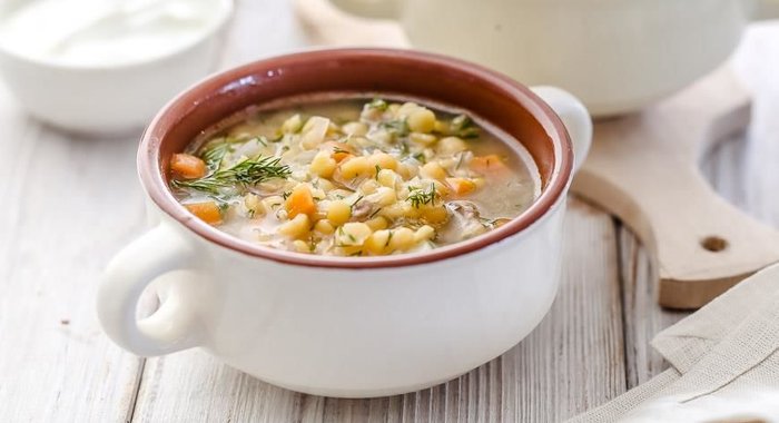 Суп гороховый на мясном бульоне