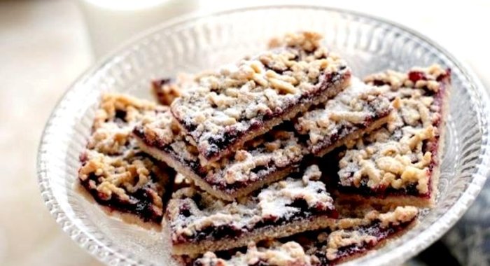 Печенье со смородиновым вареньем