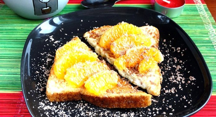 Гренки с мандаринами и шоколадом
