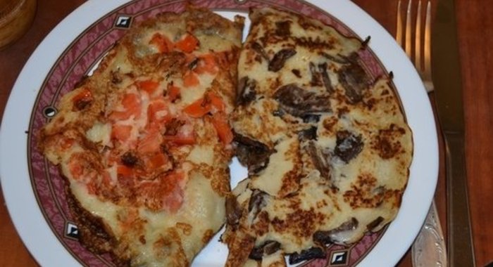 Блины с помидорами