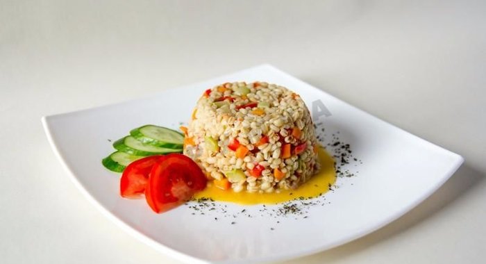 Ризотто из перловки с овощами