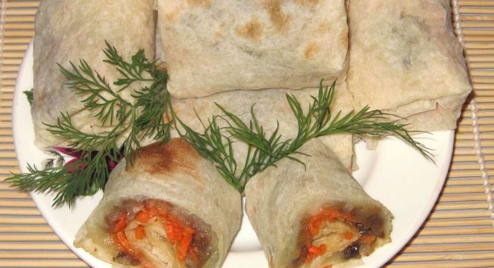 Мини-рулеты из лаваша