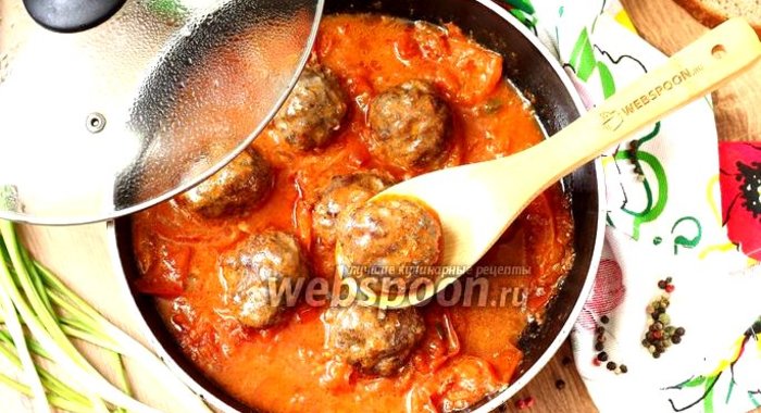 Тефтели в томатно-апельсиновом соусе