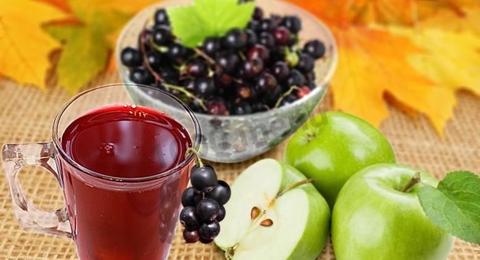 Компот яблоко смородина