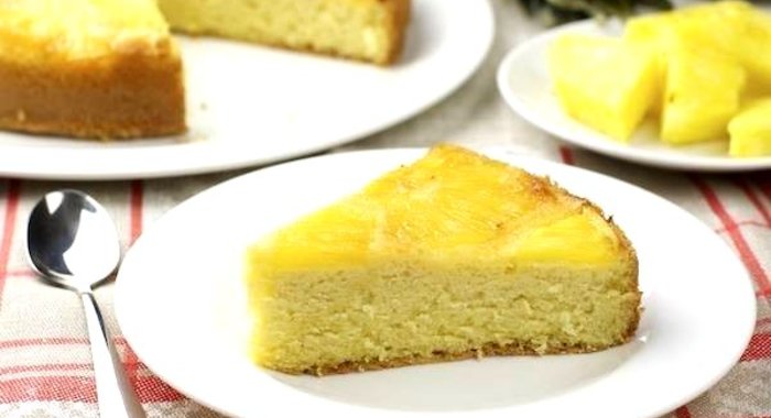 Пирог с ананасами